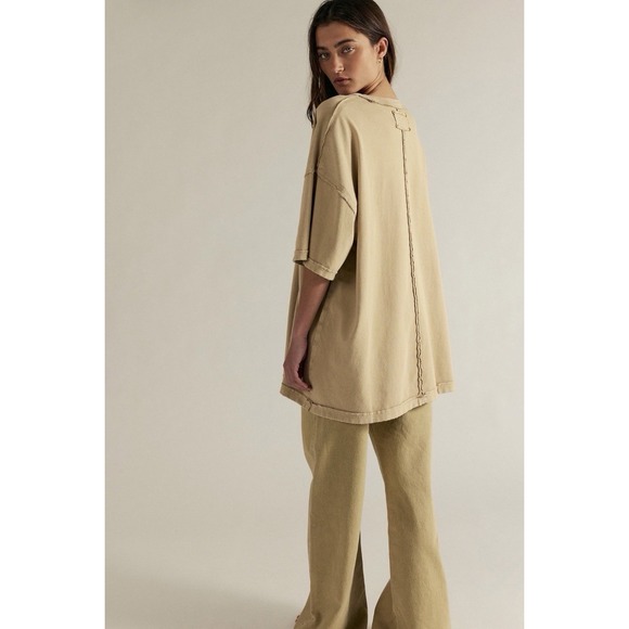 RETIRED Free People We The Free Farm Friends Tee Doe Size Med NWT - Picture 2 of 3